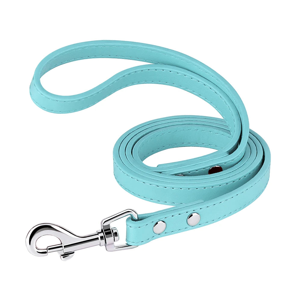 Laisse pour chien en cuir PU de 120 cm Laisse pour chien en cuir souple de 4 pieds Laisse d'entraînement de marche pour animaux de compagnie Durable pour petits chiens moyens Pitbull Chihuahua