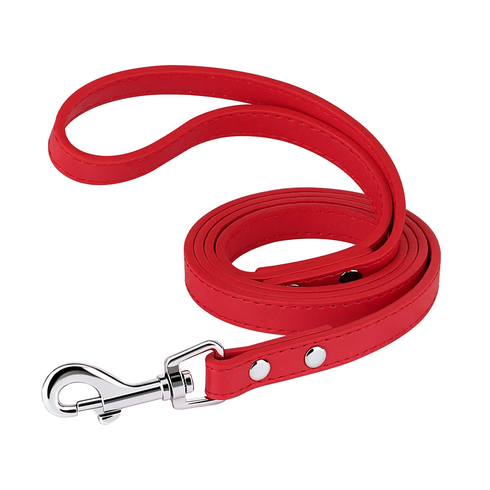 Laisse pour chien en cuir PU de 120 cm Laisse pour chien en cuir souple de 4 pieds Laisse d'entraînement de marche pour animaux de compagnie Durable pour petits chiens moyens Pitbull Chihuahua