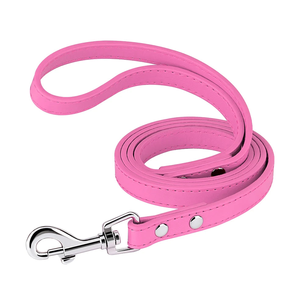 Laisse pour chien en cuir PU de 120 cm Laisse pour chien en cuir souple de 4 pieds Laisse d'entraînement de marche pour animaux de compagnie Durable pour petits chiens moyens Pitbull Chihuahua
