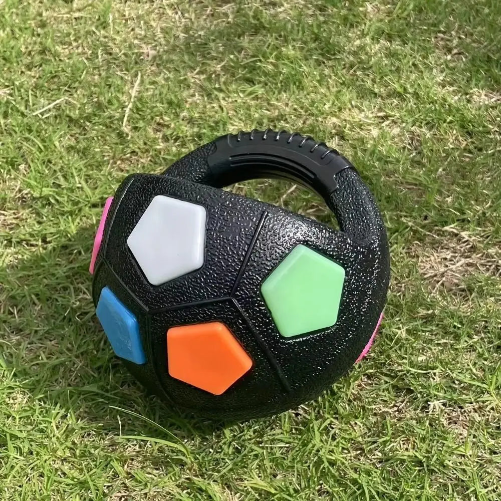 Animal Dog Toys Football Ball Durable TPR Interactive Squeaky Pet Football avec poignée Grincement de dents et entraînement